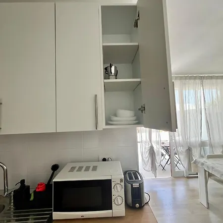 Piso F-primavera Gt